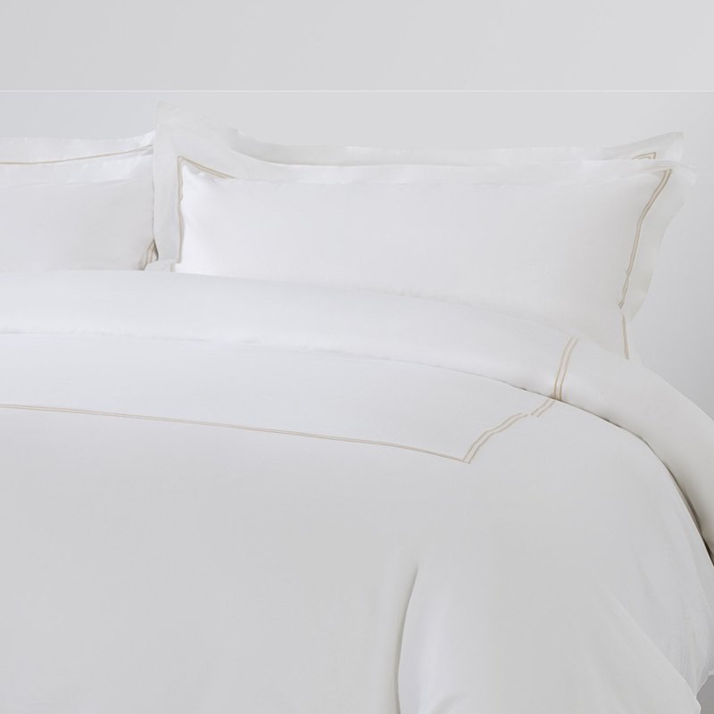 Galaxy Hospitality Premium Champagne Gold Double Line Embroidered Hotel Bedding Set - Image 4