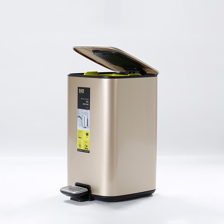 Smart Sanitation: Custom Wholesale Hotel Motion Sensor Trash Cans - Image 5
