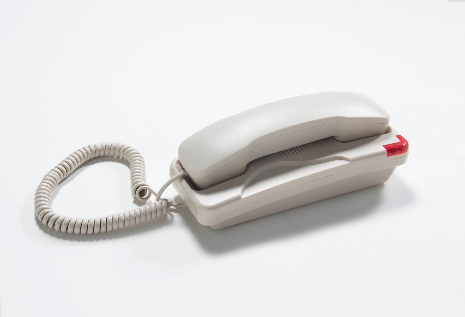 Compact Guestroom Communications: Custom Hotel Wall Telephone Wholesale Sourcing - Image 2