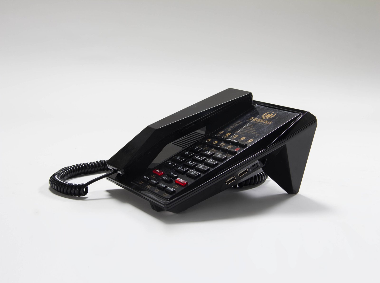 Premium Guestroom Communications: Custom Wholesale Hotel Room Phones Sourcing - Image 6