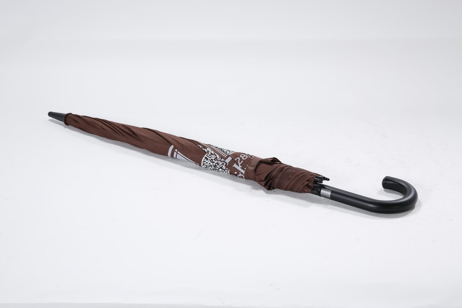 Galaxy Hospitality’s Premium Public Space Umbrellas: Luxury Customized Concierge Umbrellas for Resorts & Spas - Image 8