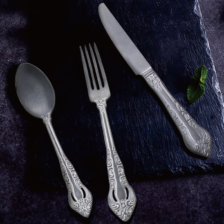 Subtle Opulence: Custom Brushed Gold Flatware Set Commercial Sourcing - Image 3