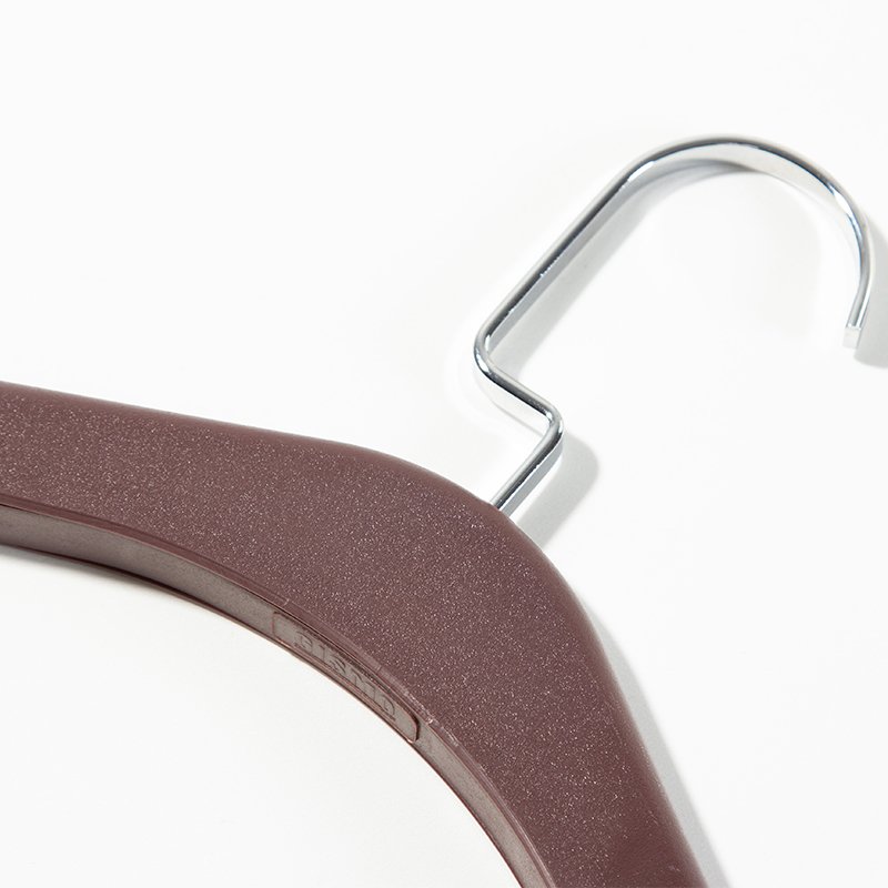 Galaxy Hospitality’s Premium Guestroom Clothes Hangers: Luxury Coffee Brown Wooden Hangers for Executive Suites - Image 6