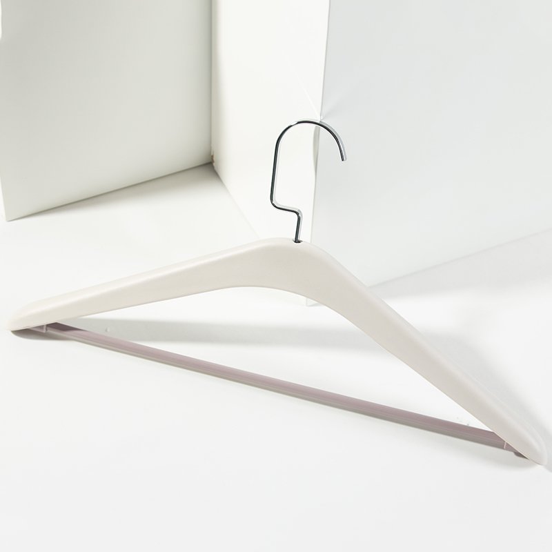 Galaxy Hospitality’s Premium Guestroom Clothes Hangers: Luxury Dark Brown Wooden Hangers for Executive Suites - Image 8
