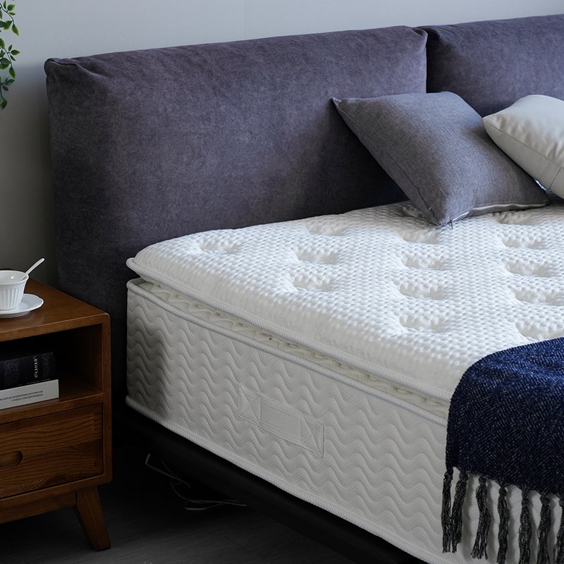 Modern Sophistication: Custom Wholesale Hotel Mattress with Bed Runner - Image 9