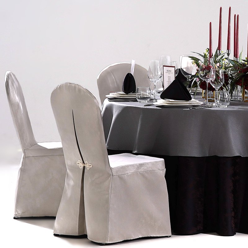 Dramatic Elegance: Custom Wholesale Luxury Banquet Table Linens Set - Image 4