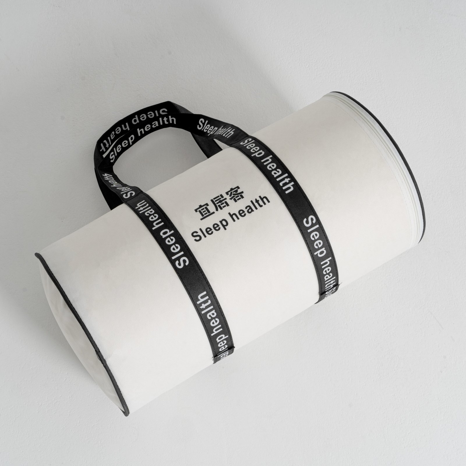 Clean Bedding Presentation: Custom Wholesale Zipper Round Non Woven White Bag - Image 6