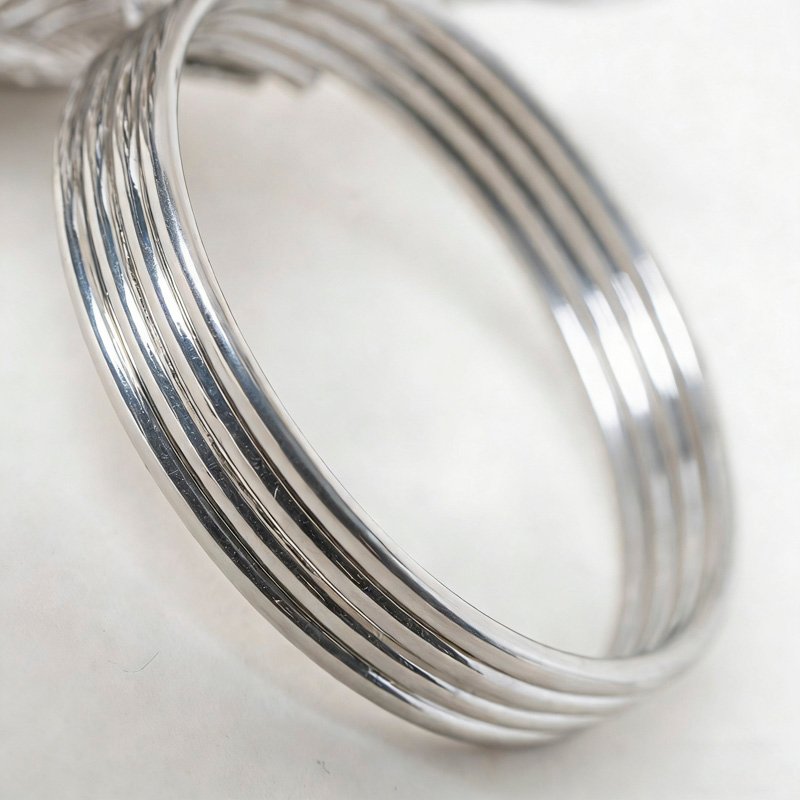 Nature's Elegance: Custom Wholesale Silver Rhinestone Leaf Napkin Rings - Image 6