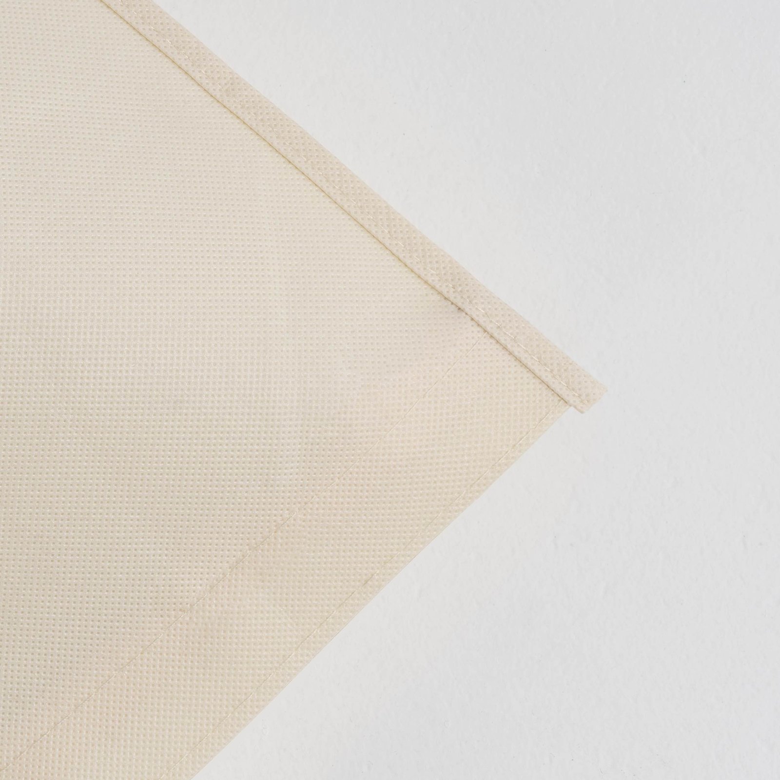 Warm Elegance: Custom Wholesale Zipper Flat Non Woven Beige Bag - Image 4