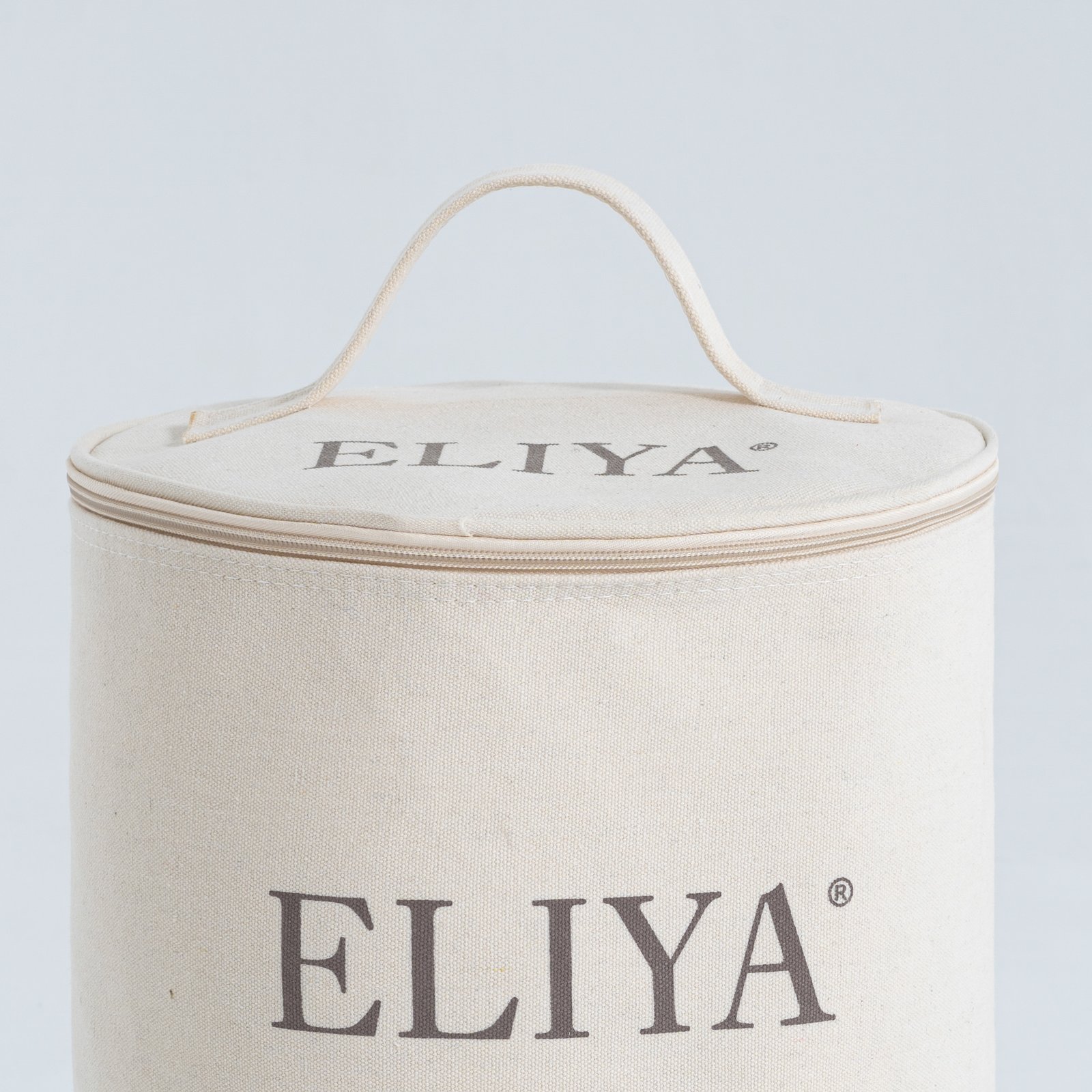 Natural Luxury: Custom Wholesale Zipper Round Canvas Bag - Image 5
