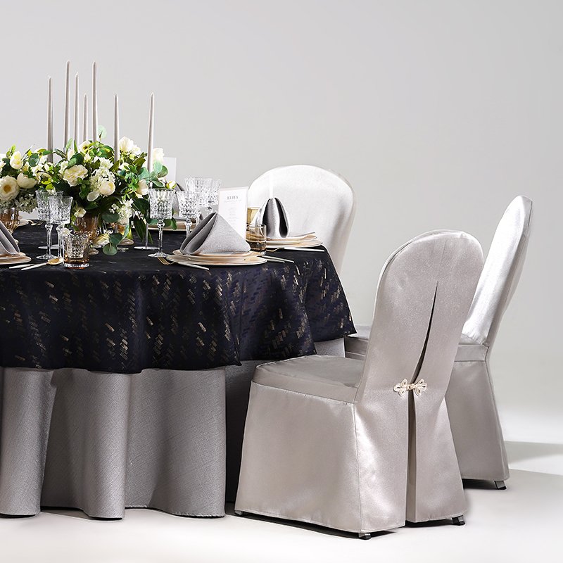 Midnight Glamour: Custom Wholesale Navy Blue Banquet Table Linens Set - Image 5